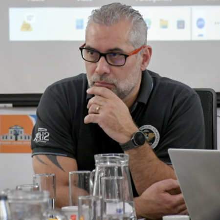 Lapadula cuestionó el funcionamiento del radar de Tolhuin y reclamó cambios en el presupuesto provincial
