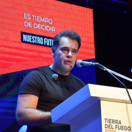 Ventura: “Queremos un proyecto fueguino que no dependa de Buenos Aires”