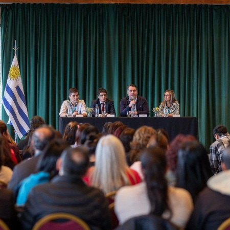 Río Grande y el ministerio publico de la defensa llevan nuevas capacitaciones a Ushuaia