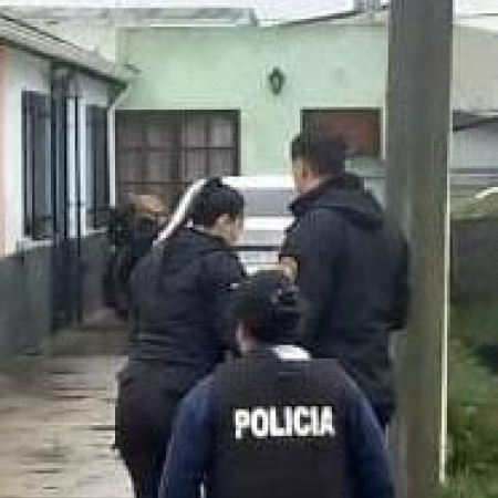 Allanamientos en Río Grande por amenazas con arma de fuego: secuestraron una pistola 9 milímetros y réplicas