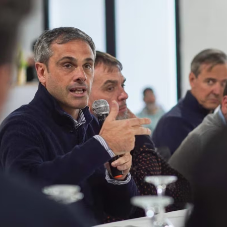Guillermo Michel: “La apertura indiscriminada de importaciones va a generar un desempleo muy fuerte en Tierra del Fuego”