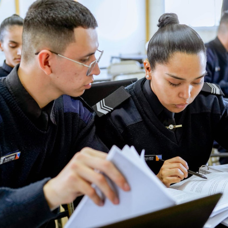 El servicio penitenciario fueguino abrió la preinscripción para las carreras de oficiales y suboficiales