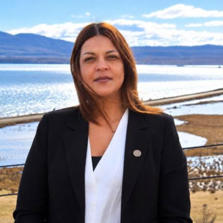 Gisela Dos Santos: “Hay vecinos de Tolhuin que hace 10 o 15 años están sin energía eléctrica”